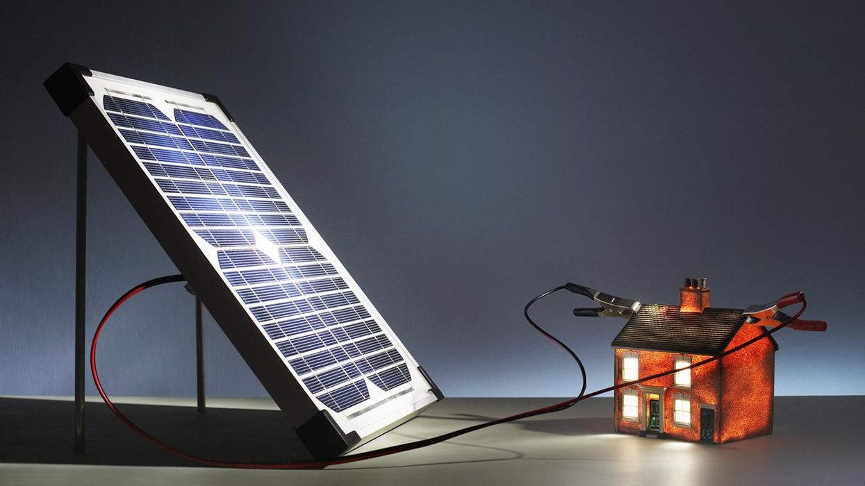 Pin lưu trữ năng lượng mặt trời là gì